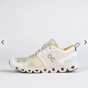 Cloud X Shift Sneaker- used but in great condition